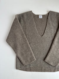 Spondish wool V-neck knit